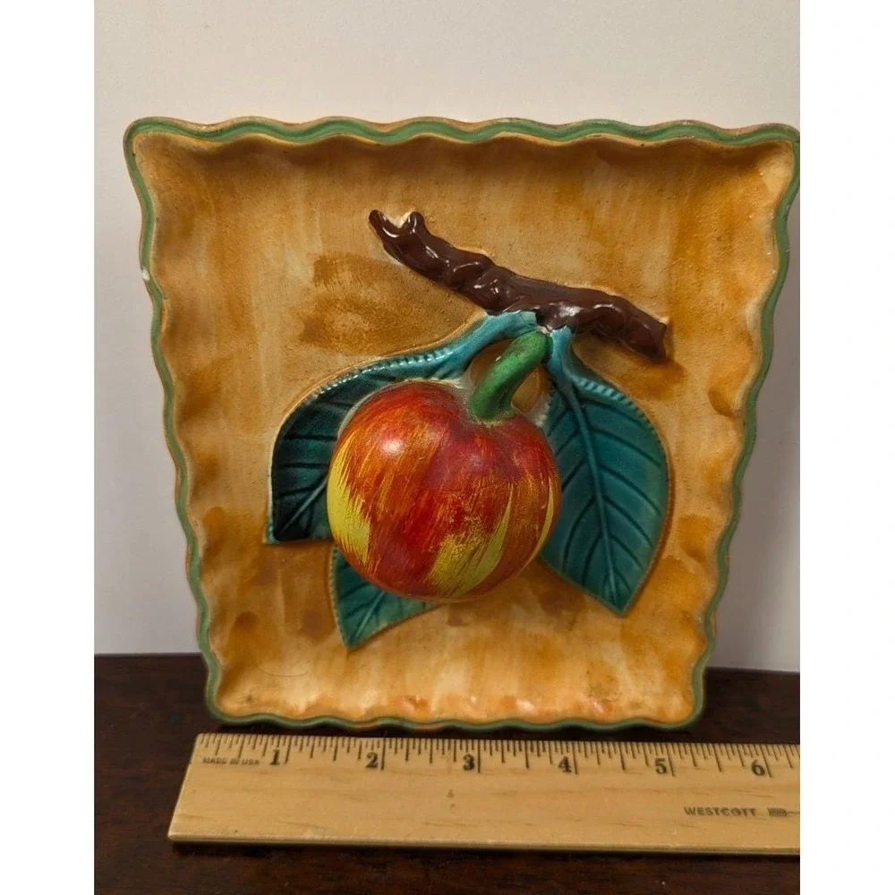 Vintage Napco Japan Ceramic Apple Wall Plaque 3D Fruit Kitchen Decor K3283
